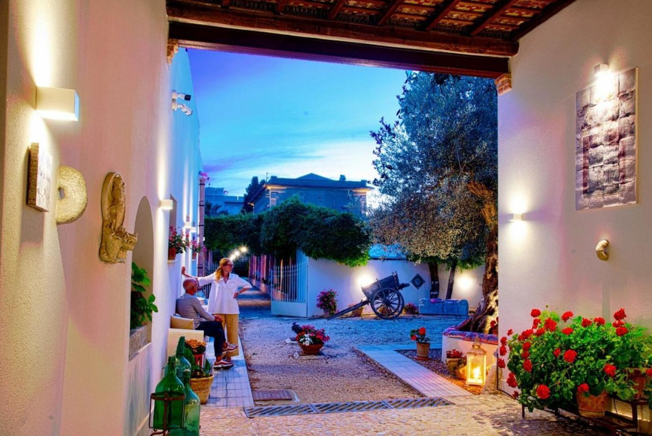 Villa Angelina - Charming Rooms & Apartments Trapani Exteriér fotografie